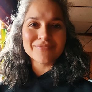 Meet your Posher, Deby